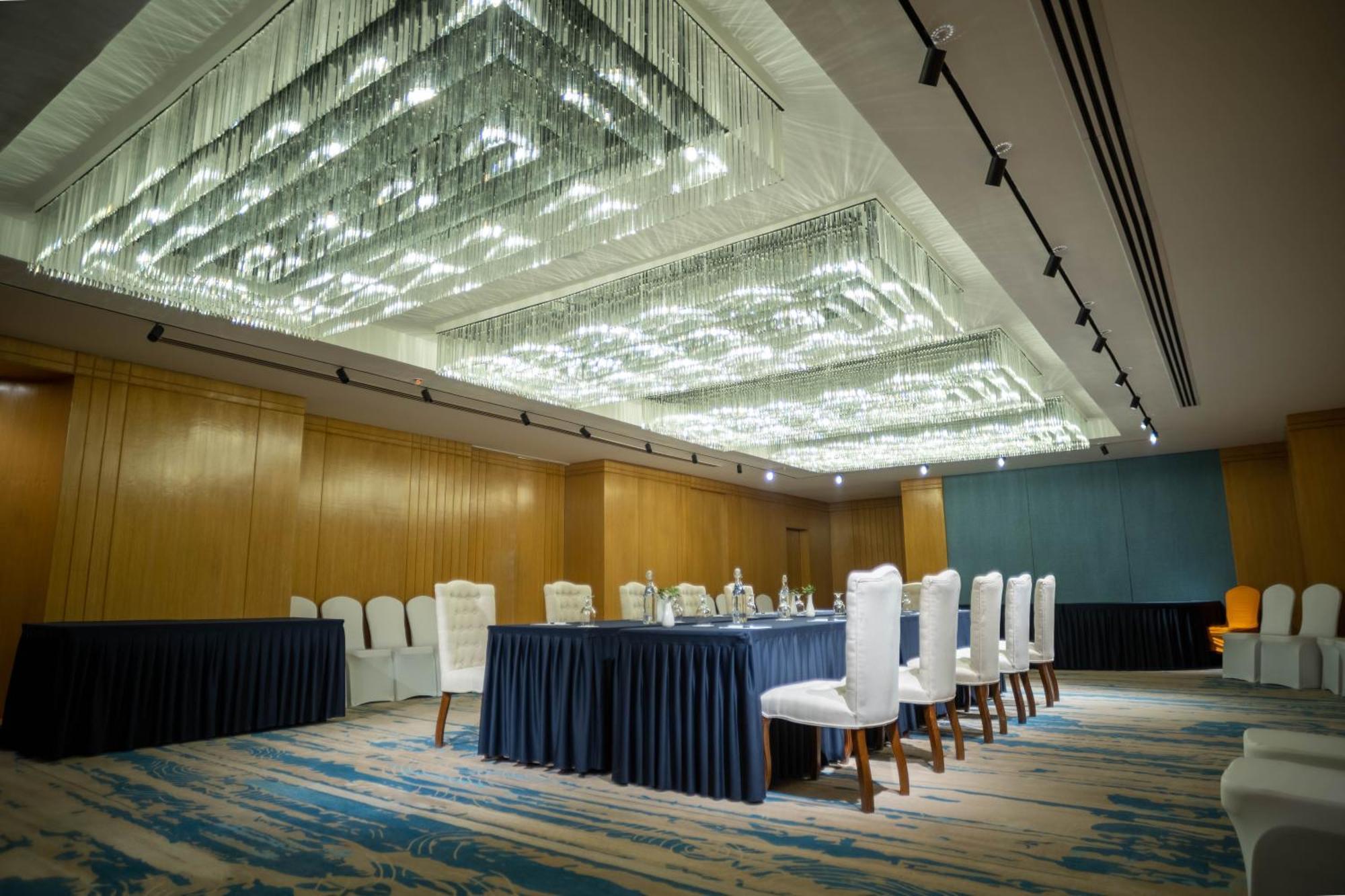 Square Hotel Катманду Экстерьер фото